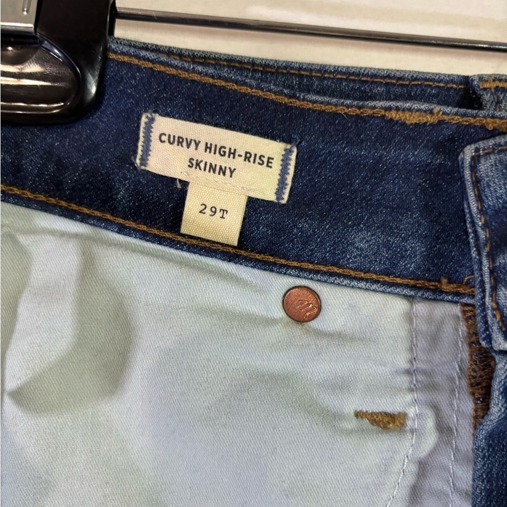 Madewell Women's Skinny Jeans in Deep Blue - Picture 4 of 9